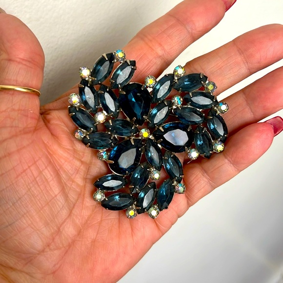 Large Jeweled Brooch - Picture 1 of 1
